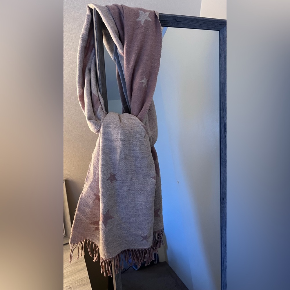 GAP Pink and Gray Star Scarf